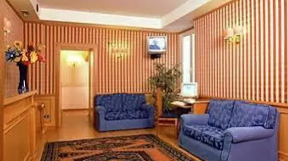 Hotel Urbis | Lazio - Roma (ve civarı) - Roma Kent Merkezi - Rione XVIII Castro Pretorio