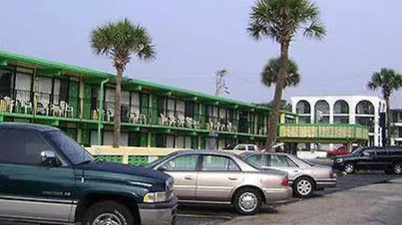 Sea Hawk Motel | Güney Karolayna - Myrtle Plajı (ve civarı) - Myrtle Beach