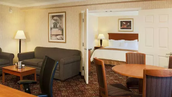 DoubleTree by Hilton Madison Downtown | Wisconsin - Madison (ve civarı) - Madison