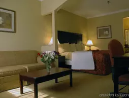 Berkshire Inn and Suites | Arkansas - Little Rock (ve civarı) - Bryant