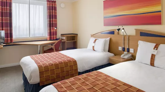 Holiday Inn Express East Midlands Airport | Derbyshire (kontluk) - Derby - Castle Donington