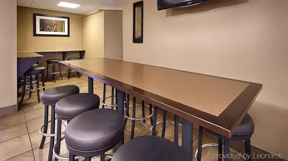 Best Western St. Louis Inn | Missouri - St. Louis (ve civarı) - St. Louis