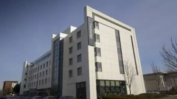 Travelodge Cardiff Atlantic Wharf | Galler - Monmouthshire - Cardiff (ve civarı) - Cardiff - Butetown