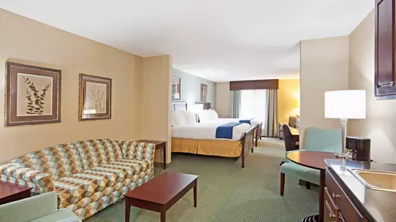 Holiday Inn Express and Suites Meriden | Connecticut - Hartford (ve civarı) - Meriden