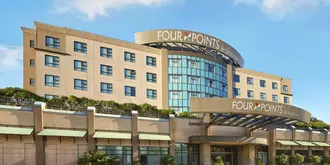 Four Points by Sheraton Vancouver Airport