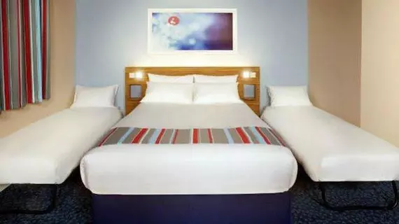 Travelodge Liverpool Stonedale Park | Merseyside (ilçe) - Liverpool (ve civarı) - Liverpool