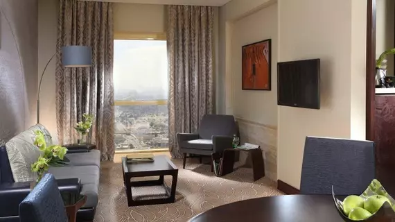 The Tower Plaza Hotel Dubai | Dubai - Ticaret Merkezi