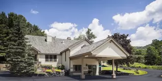 Best Western Inn & Suites Rutland/Killington