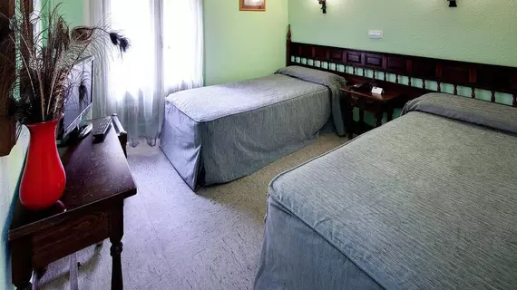 Hotel Lyon | Katalonya - Barselona (ve civarı) - Ciutat Vella - Sant Pere