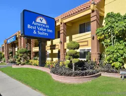 Americas Best Value Inn & Suites - Fontana | Kaliforniya - San Bernardino County - San Bernardino (ve civarı) - Fontana