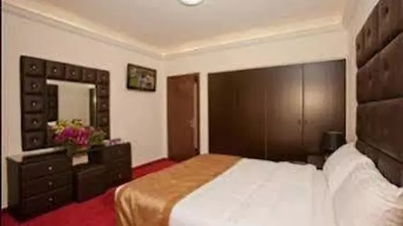 Queens Land Hotel | Keserwan District - Jounieh