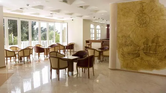 Hotel Bella Vista | Split-Dalmaçya - Gradac