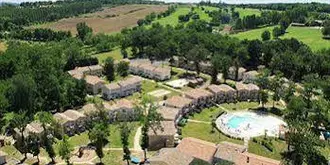 Le Domaine Du Golf D'albret Golf & Resort