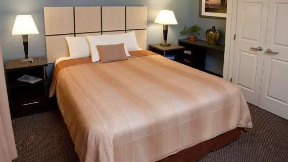 Candlewood Suites Austin Arboretum - Northwest | Teksas - Austin (ve civarı) - Austin - Waters Park