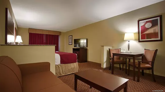 Best Western Plus Burleson Inn & Suites | Teksas - Fort Worth (ve civarı) - Burleson