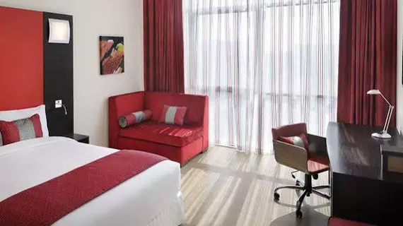 Ramada Encore Doha | Doha (ve civarı) - Doha