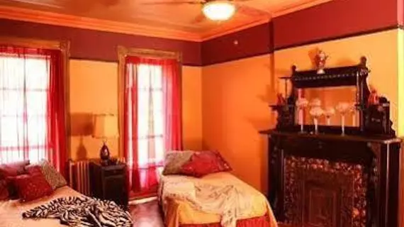 Sankofa Aban Bed and Breakfast | New York - New York (ve civarı) - Brooklyn - Bedford-Stuyvesant