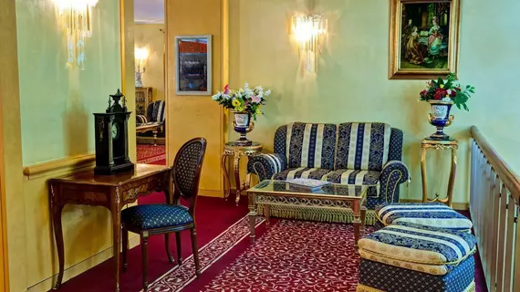 Hotel Mondial Roma  | Lazio - Roma (ve civarı) - Roma Kent Merkezi - Rione XVIII Castro Pretorio