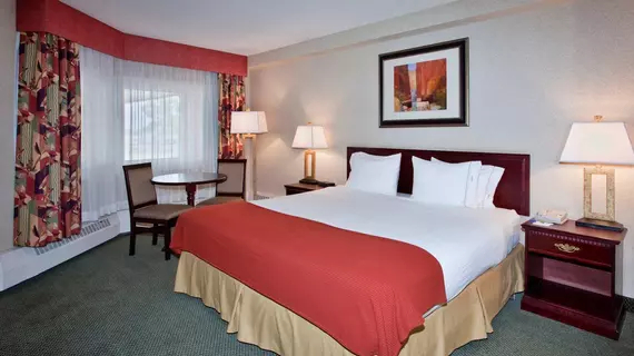 Holiday Inn Express Red Deer | Alberta - Red Deer (ve civarı) - Red Deer