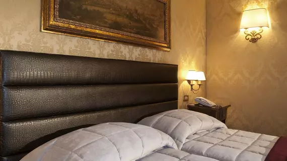 Hotel Royal Court | Lazio - Roma (ve civarı) - Roma Kent Merkezi - Rione XVIII Castro Pretorio