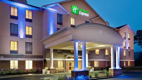 Holiday Inn Express Haskell-Wayne Area | New Jersey - Mahwah - Nanuet (ve civarı) - Wanaque