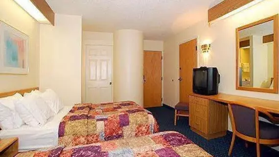 Econo Lodge Denver International Airport | Kolorado - Denver (ve civarı) - Aurora