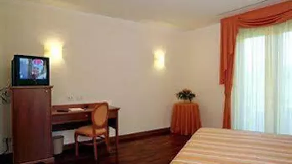 Hotel Le Grotte | Marche - Ancona (vilayet) - Genga