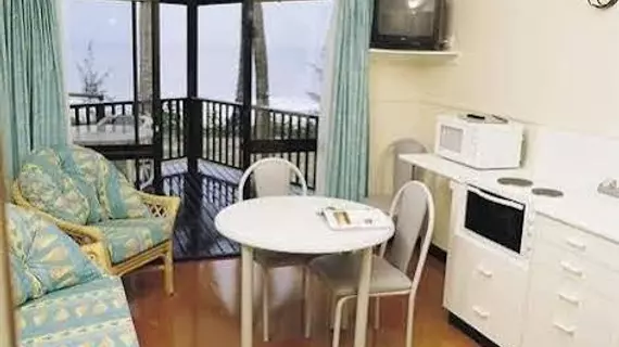 Ellis Beach Oceanfront Bungalows | Queensland - Cairns - Ellis Beach