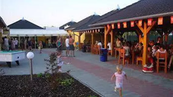 Holiday Village Senec | Bratislava - Boldog