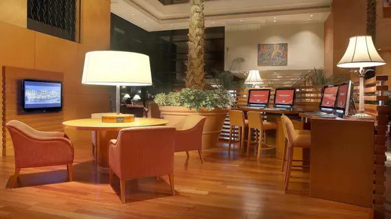 Sheraton Pilar Hotel & Convention Center | Buenos Aires (ili) - Buenos Aires (ve civarı) - Pilar Partido - La Lonja