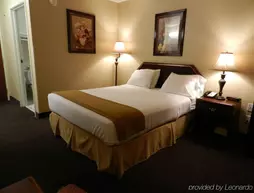 Luxury Inn & Suites Troy | Missouri - Warrenton (ve civarı) - Troy