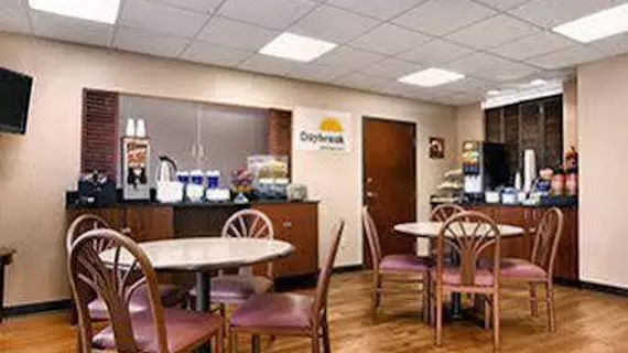 Days Inn - Mauldin/Greenville | Güney Karolayna - Greenville - Spartanburg (ve civarı) - Mauldin