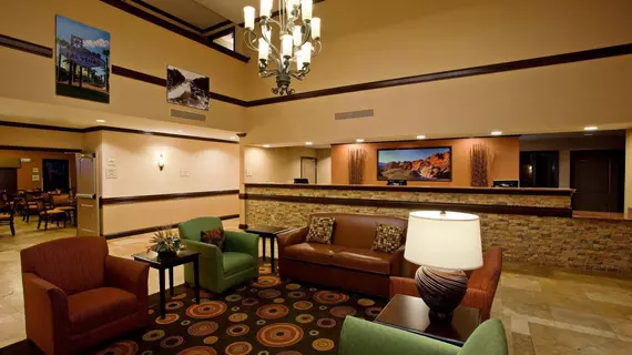 La Quinta Inn & Suites Las Vegas Airport South | Nevada - Clark County - Las Vegas (ve civarı) - Las Vegas - Paradise