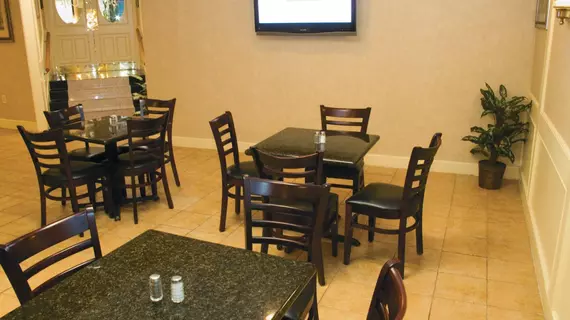 La Quinta Inn & Suites Atlanta Airport | Georgia - Atlanta (ve civarı) - College Park