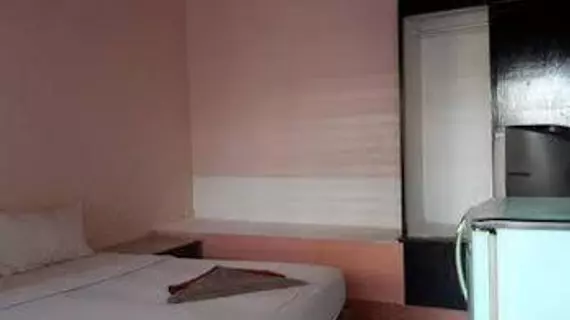 Baannitra Guesthouse | Phuket (ve civarı) - Patong - Nanai Caddesi