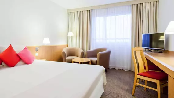 Novotel Warsaw Centrum | Mazovya Voyvodalığı - Varşova (ve civarı) - Varşova Kent Merkezi - Srodmiescie