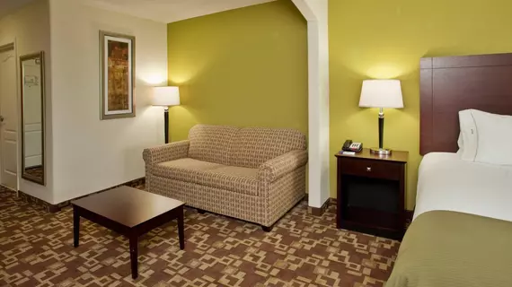 Holiday Inn Express Hotel & Suites Kansas City Sports Complex | Missouri - Kansas City (ve civarı) - Kansas