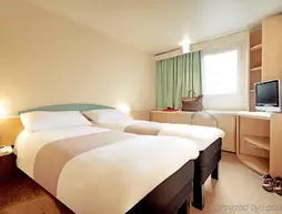 Hôtel ibis Saintes | Nouvelle-Aquitaine - Charente-Maritime (bölge) - Saintes