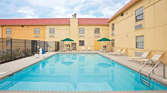 La Quinta Inn Merrillville | Indiana - Merrillville