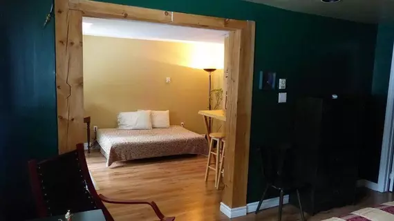 Gite le Roupillon B&B | Quebec - Les Laurentides Regional County Belediyesi - Tremblant Dağı (ve civarı) - Mont-Tremblant