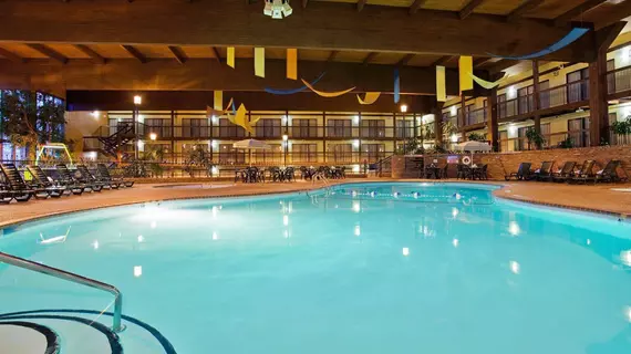 Holiday Inn At Six Flags Saint Louis | Missouri - St. Louis (ve civarı) - Eureka