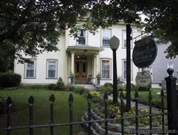 Bellinger Rose Bed & Breakfast | New York - Utica (ve civarı) - Herkimer