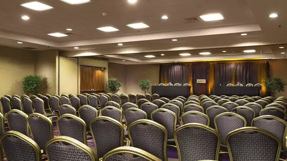 Radisson Hotel & Conference Center | Wisconsin - Green Bay (ve civarı) - Green Bay - Ashwaubenon