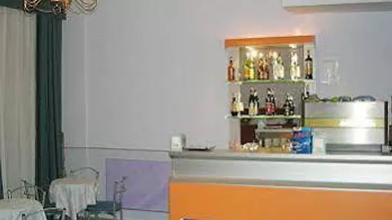 Hotel Alessander | Lombardy - Milano (ve civarı) - Milano - Vigentino