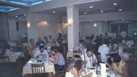 Eva Bay Hotel On The Beach | Girit Adası - Rethimnon (bölge) - Rethimnon