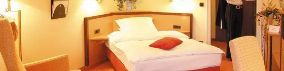 Hotel Kieferneck | Aşağı Saksonya - Bad Bevensen