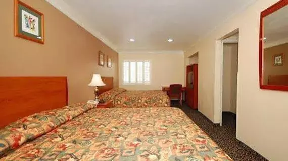 Motel 6 Anaheim - Convention Center | Kaliforniya - Orange County - Anaheim - Anaheim Resort