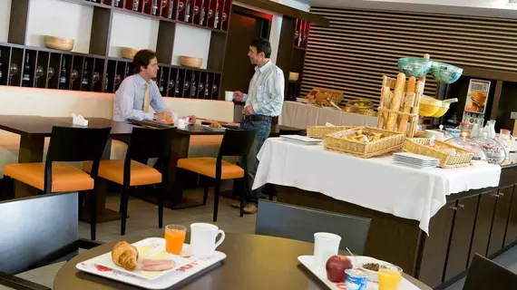 ibis Madrid Calle Alcala | Madrid Özerk Topluluğu - Madrid (ve civarı) - Madrid