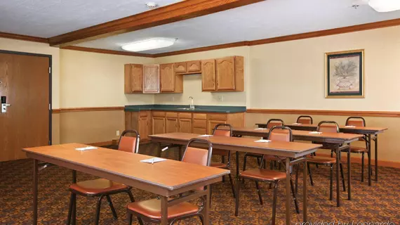 Best Western Plus North Canton Inn & Suites | Ohio - Summit İlçesi - Akron (ve civarı) - North Canton