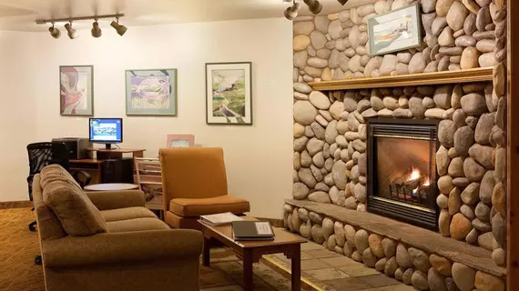 Best Western Plus Edgewater Hotel | Alaska - Seward